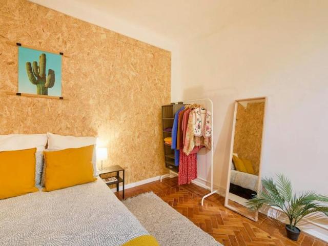 Quarto alugar em São João de Brito, Lisboa