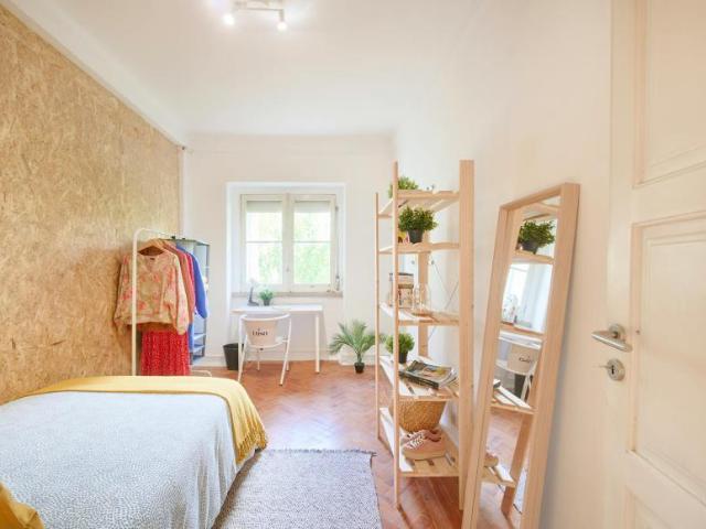 Quarto alugar em Lisboa