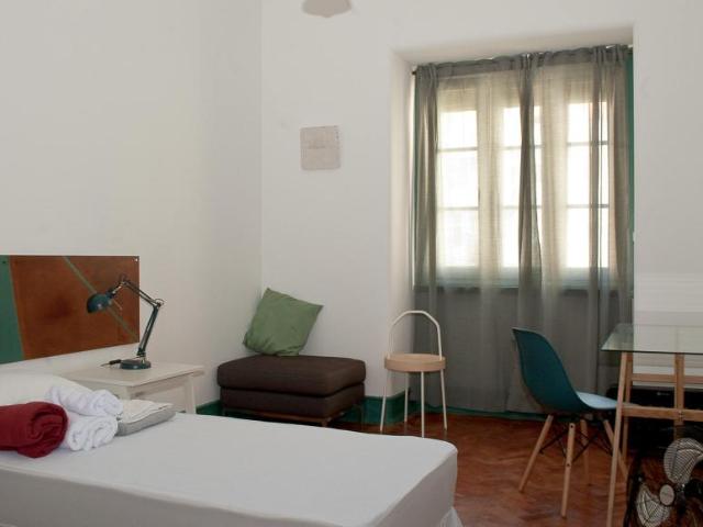 Quarto alugar em Lisboa