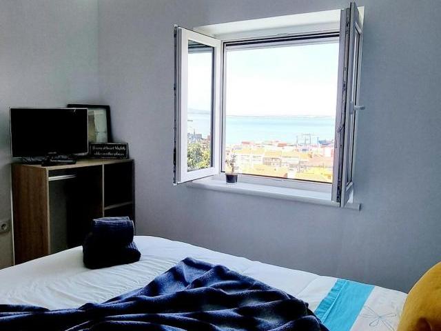 Quarto alugar em Bairro da Madre de Deus, Lisboa