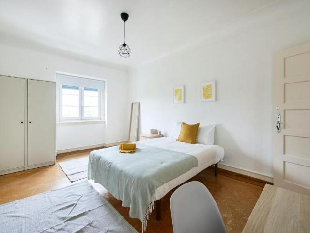 Quarto alugar em Lisboa