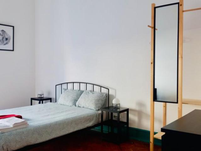 Quarto alugar em Lisboa