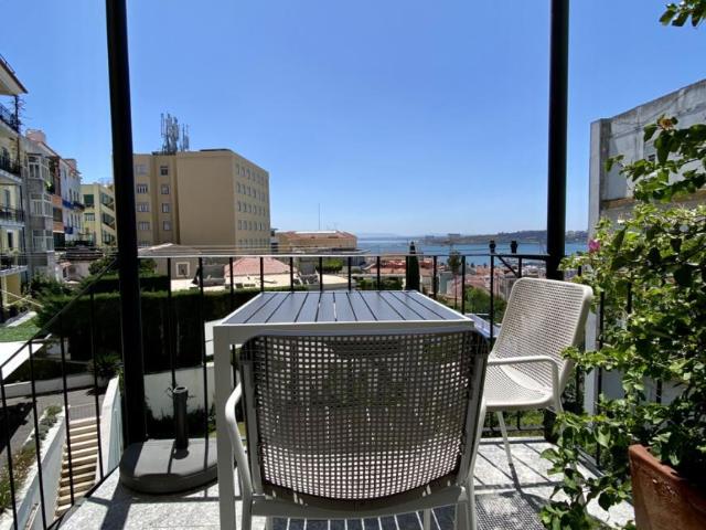 Apartamento alugar em Estrela, Lisboa