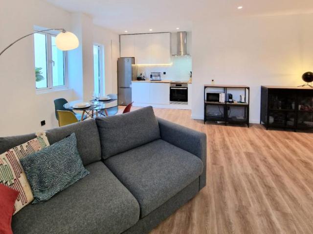 Apartamento alugar em Estrela, Lisboa