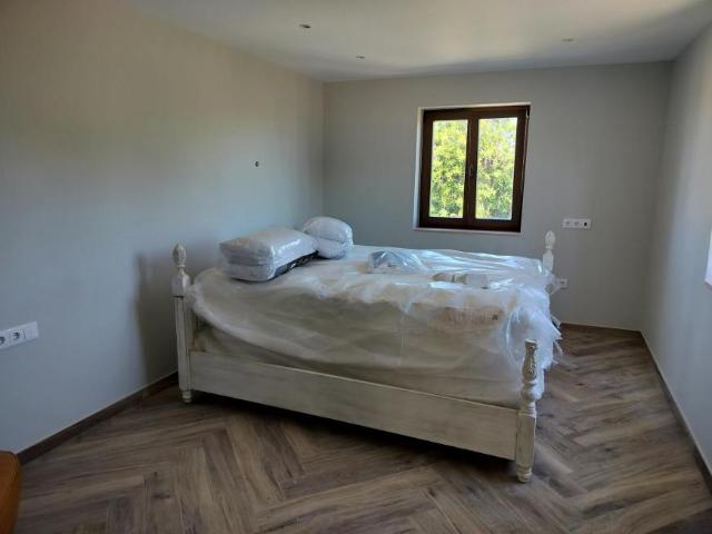 Quarto alugar em Franqueada, Loulé