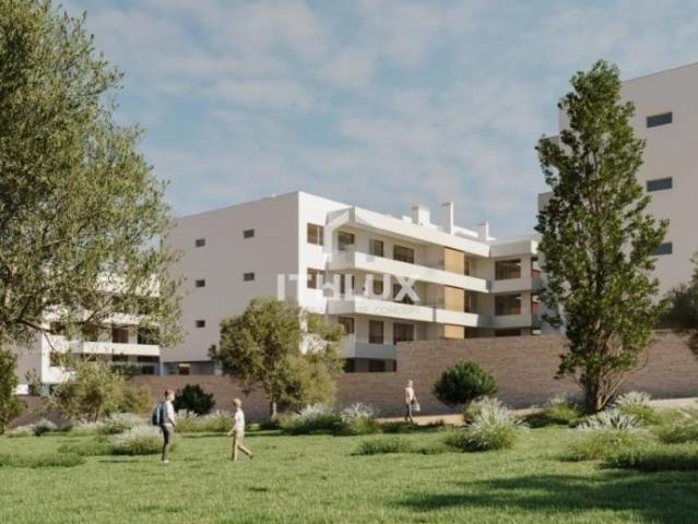 Apartamento venda em Santiago Dos Velhos, Lisboa