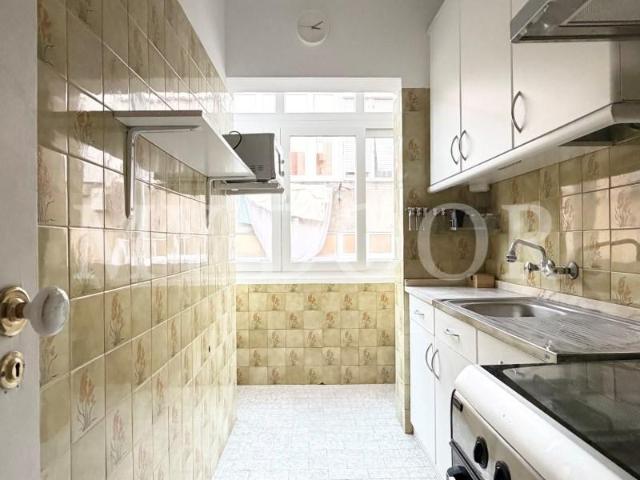 Apartamento alugar em Santiago Dos Velhos, Lisboa