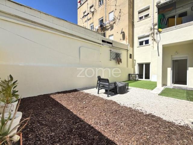 Apartamento venda em Santiago Dos Velhos, Lisboa