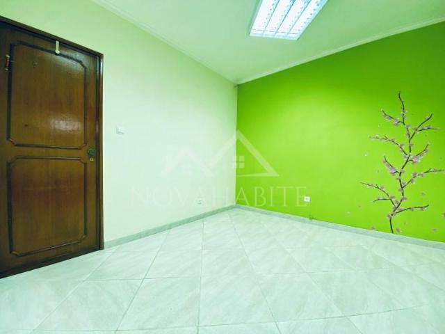 Apartamento venda em Santiago Dos Velhos, Lisboa