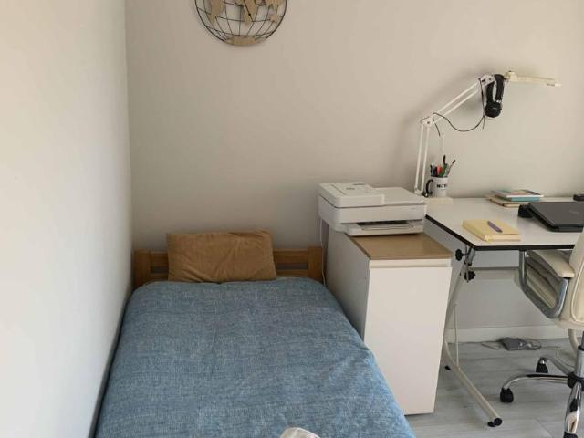 Quarto alugar em Sete Casas, Santiago Dos Velhos