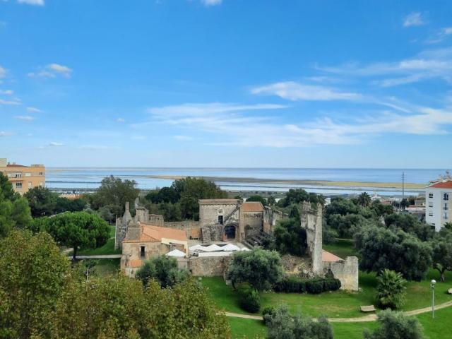 Quarto alugar em Pirescoxe, Santiago Dos Velhos