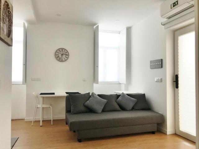 Apartamento alugar em Enxurreiras, Pedrouços
