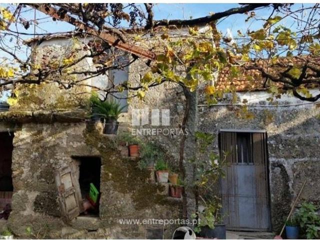 Casa venda em Marco De Canaveses, Porto