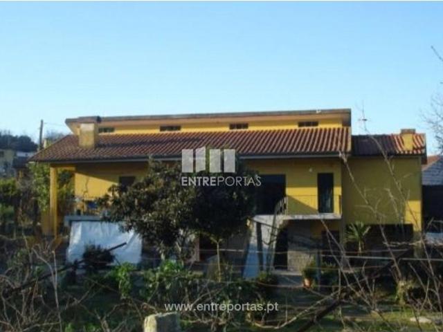 Casa venda em Marco De Canaveses, Porto