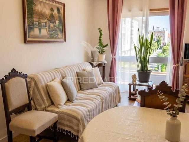 Apartamento venda em Marinha Grande, Leiria