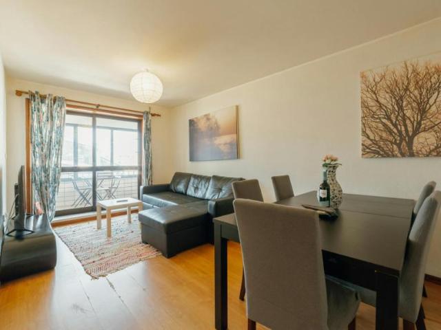 Apartamento alugar em Basílio Teles, Porto