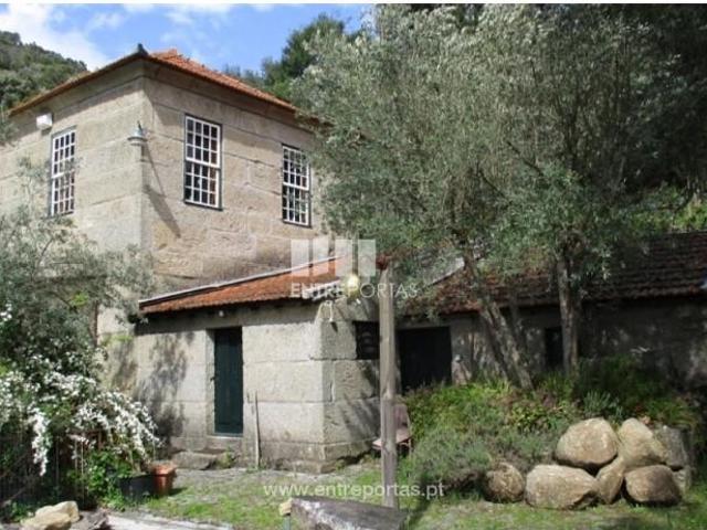 Casa venda em São Nicolau, Vila Real