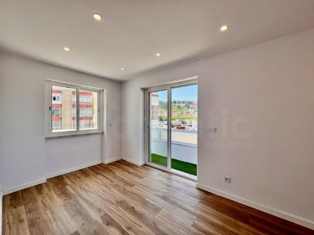 Apartamento venda em Odivelas, Lisboa