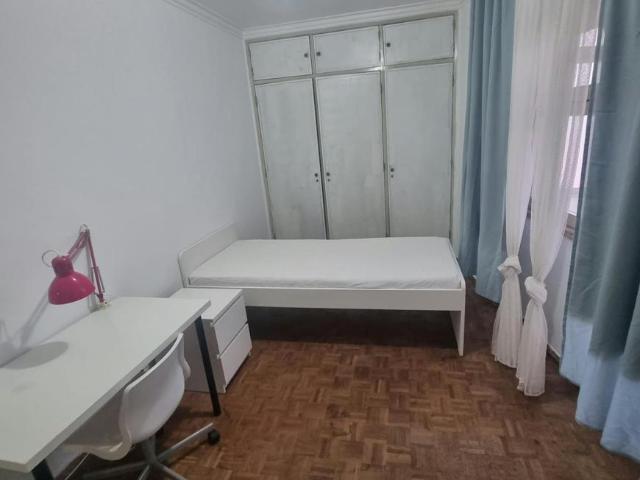 Quarto alugar em Casal do Privilégio, Odivelas