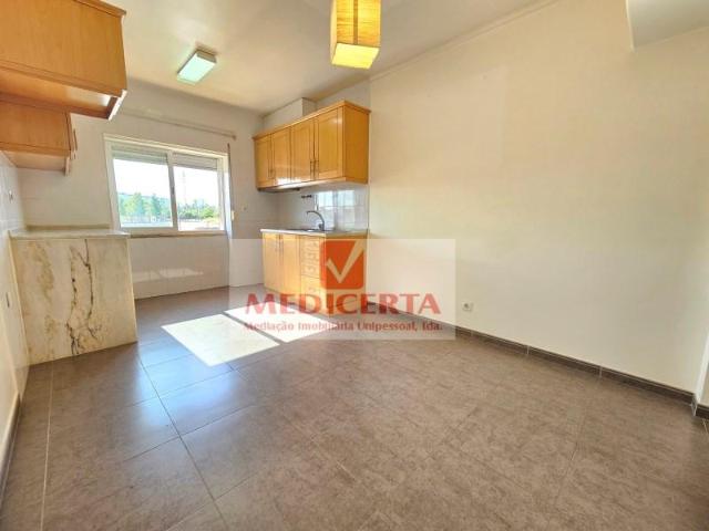 Apartamento alugar em Odivelas, Lisboa