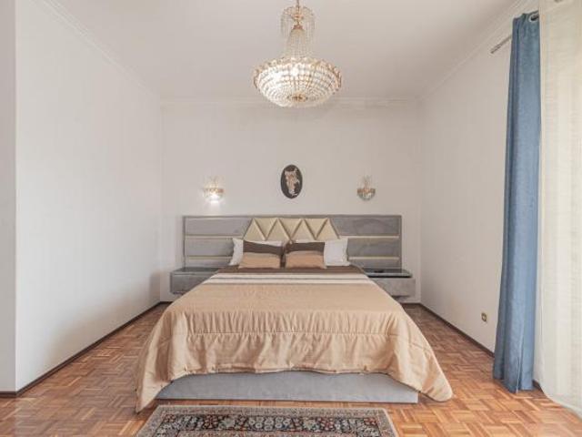 Quarto alugar em Bairro dos Quatro, Odivelas