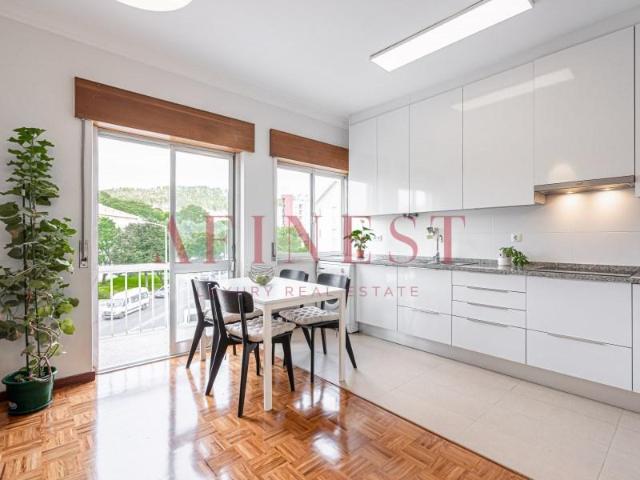 Apartamento alugar em Bairro do Aqueduto, Oeiras