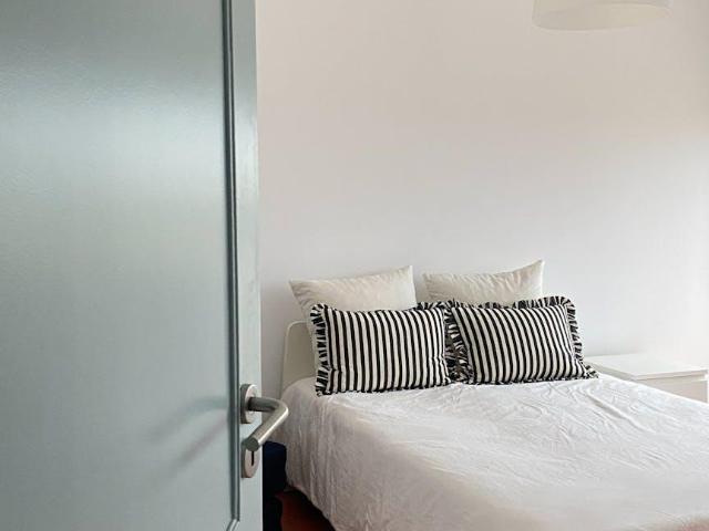 Quarto alugar em Nova Oeiras, Oeiras