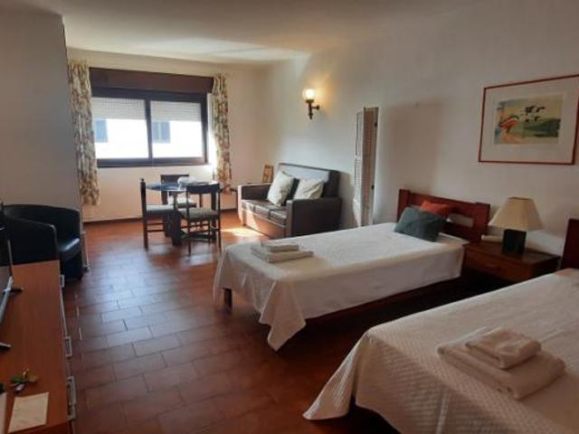 Apartamento alugar em Albufeira e Olhos de Água, Albufeira