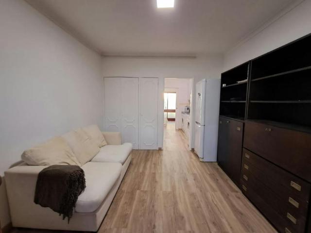 Apartamento alugar em Junqueiro, Cascais