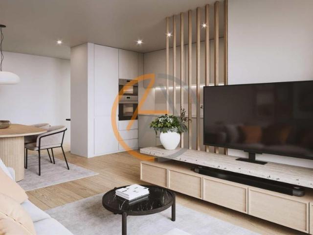 Apartamento venda em Monte Xisto, Porto