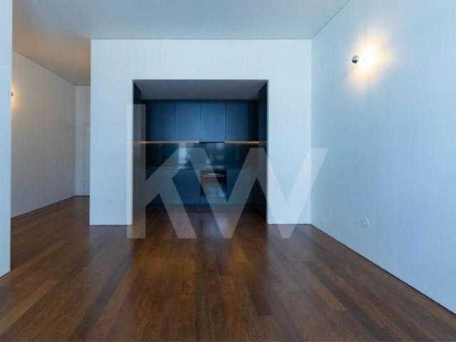 Apartamento venda em Porto