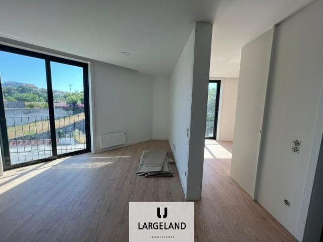 Apartamento venda em Porto