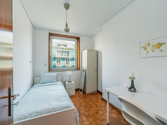 Quarto alugar em Porto