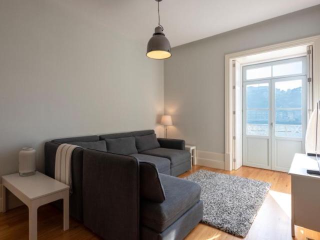 Apartamento alugar em Porto, Lordelo Do Ouro