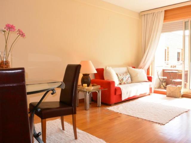 Apartamento alugar em Basílio Teles, Porto