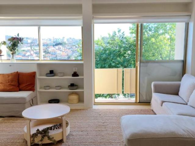 Apartamento alugar em Fontaínhas, Porto