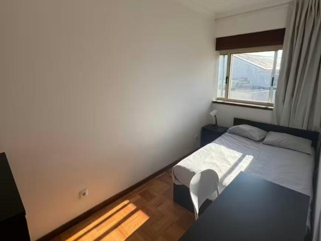 Quarto alugar em Porto
