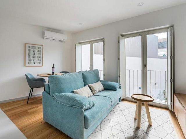 Apartamento alugar em Conjunto Urbano da Ribeira, Porto