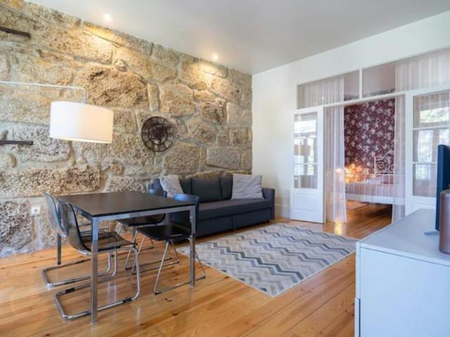 Apartamento alugar em Porto, Lordelo Do Ouro