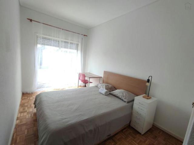 Quarto alugar em Porto, Lordelo Do Ouro