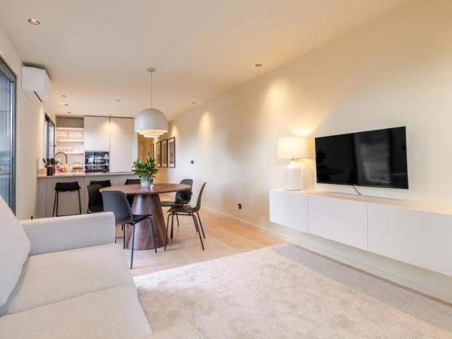 Apartamento alugar em Porto, Aldoar