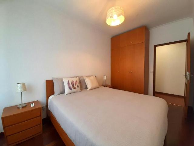 Quarto alugar em Martim Moniz, Porto