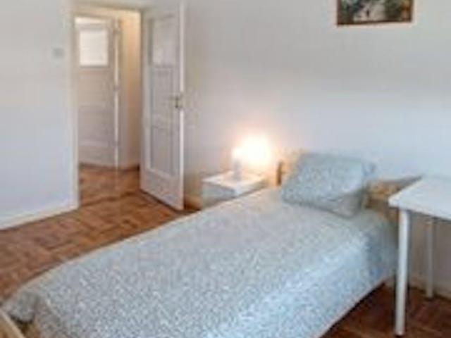 Quarto alugar em Porto, Lordelo Do Ouro