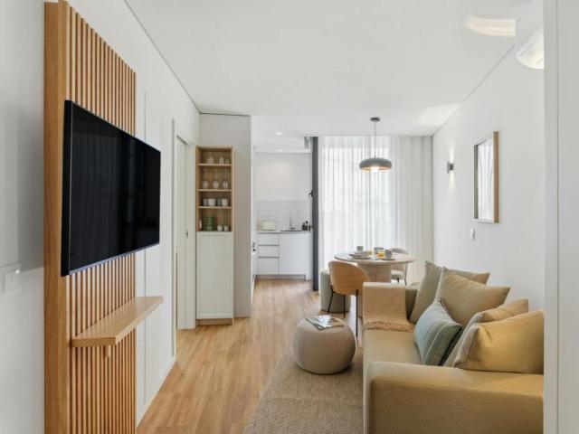 Apartamento alugar em Porto, Lordelo Do Ouro