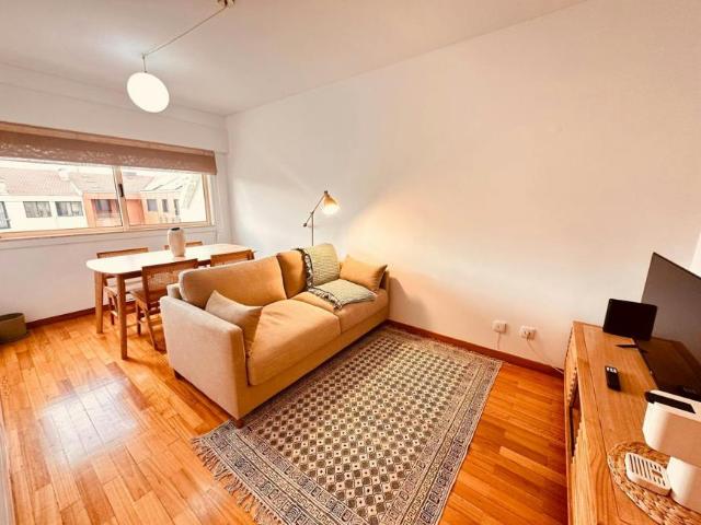 Apartamento alugar em Porto, Aldoar