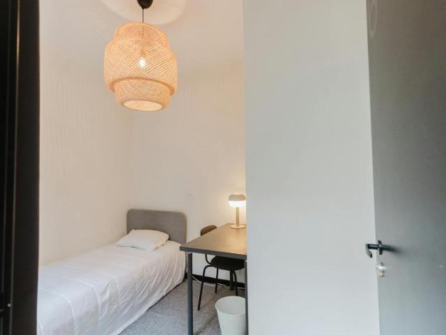 Quarto alugar em Porto
