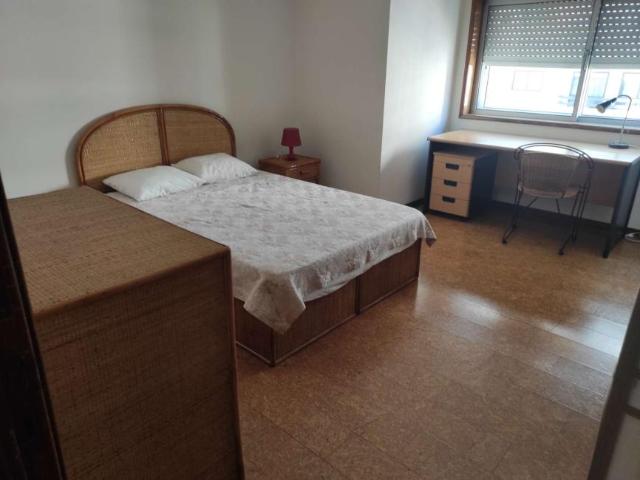 Quarto alugar em Porto