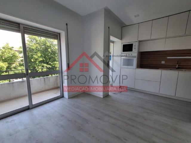 Apartamento venda em Santo Tirso, Porto