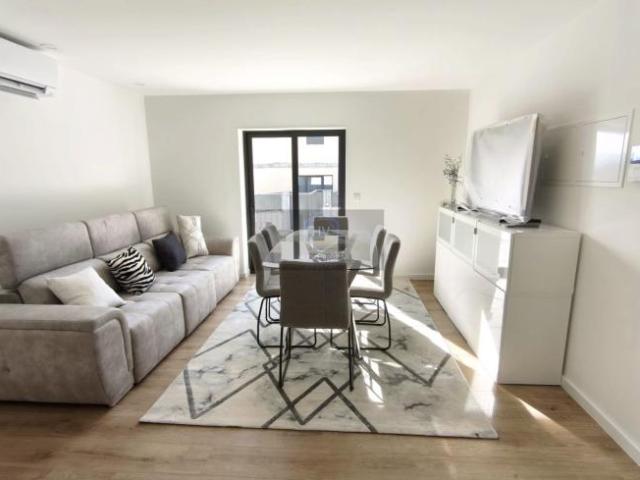 Apartamento venda em Póvoa De Lanhoso, Braga