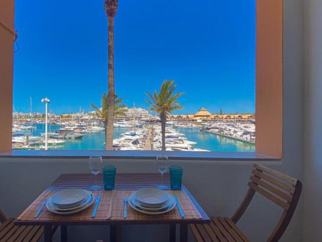 Apartamento alugar em Quarteira, Vilamoura